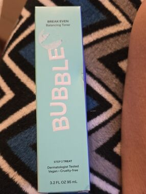 BUBBLE Break Even Balancing Toner - Light Aqua